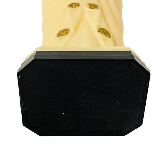 CMIP vory-Colored Statue Of Jesus Holding Orb On Black Base 5 1/2" Religious - Picture 5 of 8